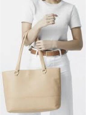 HAMMITT Anderson large leather tote in mushroom beige, gold hardware red inside